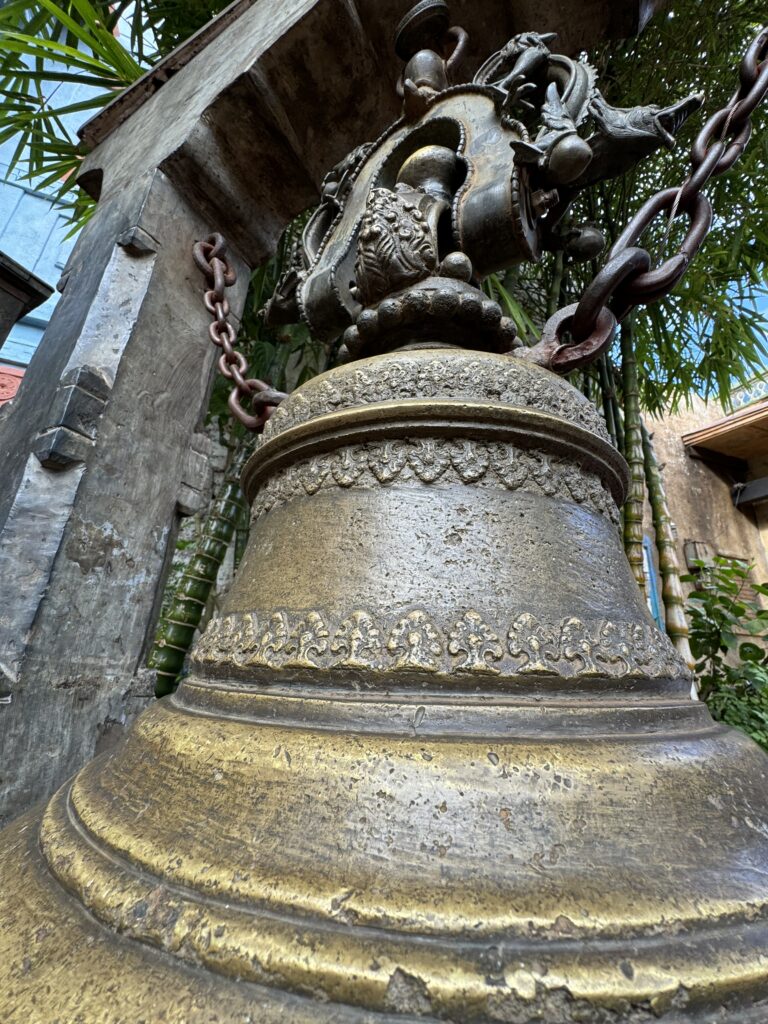 Bronze bell